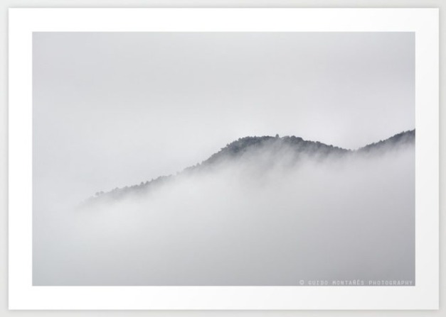 mountains-line-into-the-foggy-forest-prints
